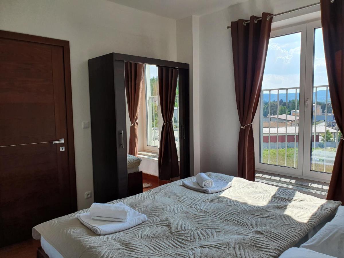 Apartman S Wellness Apartment การ์โลวีวารี ภายนอก รูปภาพ